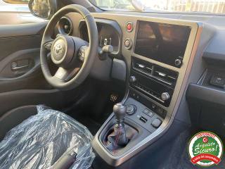 TOYOTA Yaris usata, con ESP