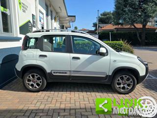 FIAT Panda Cross usata, con Chiusura centralizzata