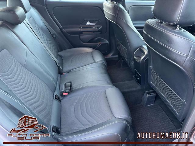 MERCEDES-BENZ GLA 180 usata, con USB