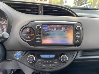 TOYOTA Yaris usata, con Servosterzo