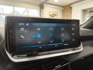 PEUGEOT 2008 usata, con Boardcomputer