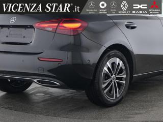 MERCEDES-BENZ A 180 usata, con Alzacristalli elettrici