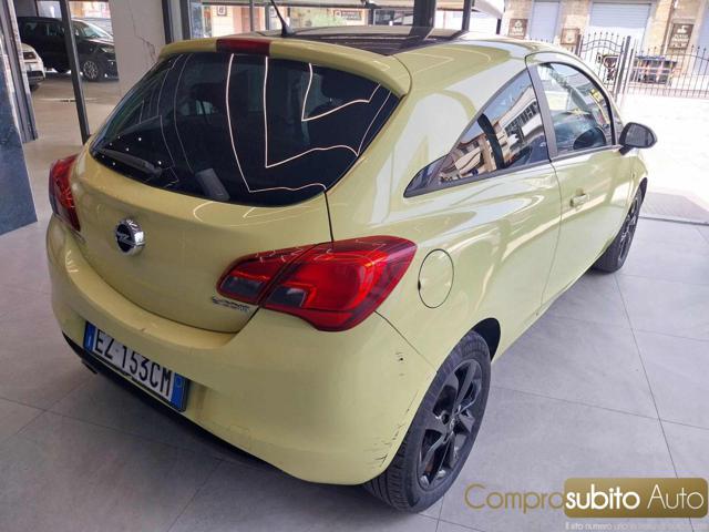 OPEL Corsa usata, con Climatizzatore