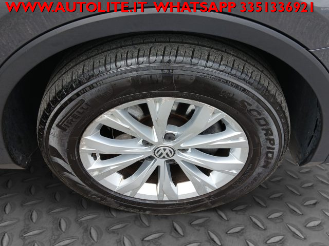 VOLKSWAGEN Tiguan usata, con Luci diurne LED