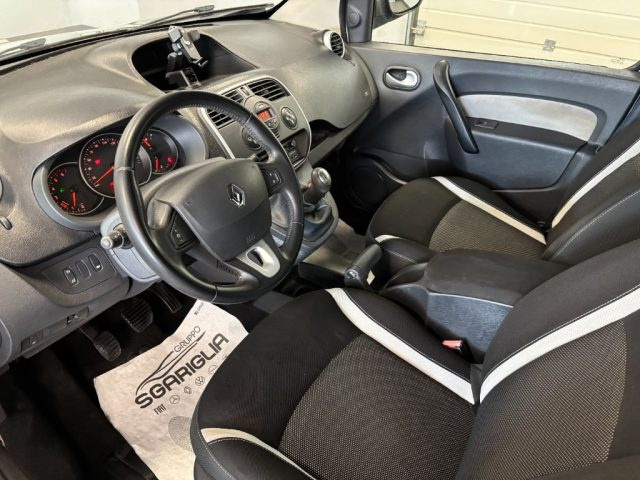 RENAULT Kangoo usata, con Controllo automatico clima