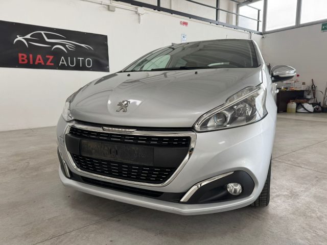 PEUGEOT 208 usata, con Boardcomputer