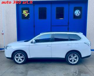 MITSUBISHI Outlander usata, con Airbag