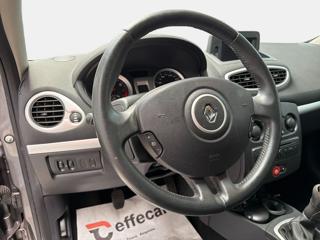 RENAULT Clio usata, con Chiusura centralizzata