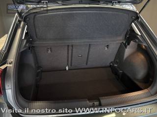 VOLKSWAGEN T-Roc usata, con Fari LED
