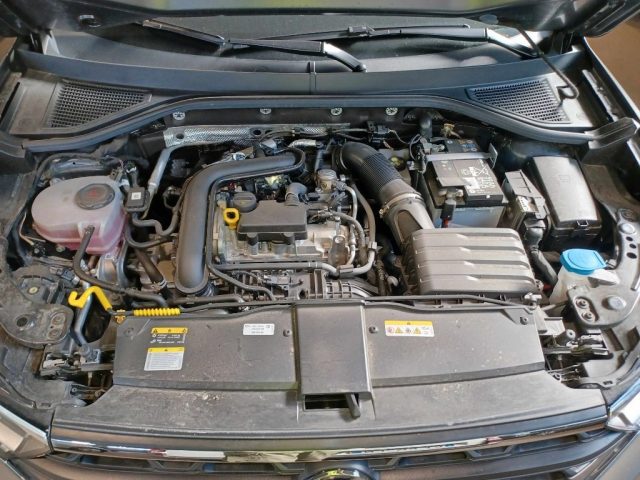 VOLKSWAGEN T-Roc usata, con Cruise Control