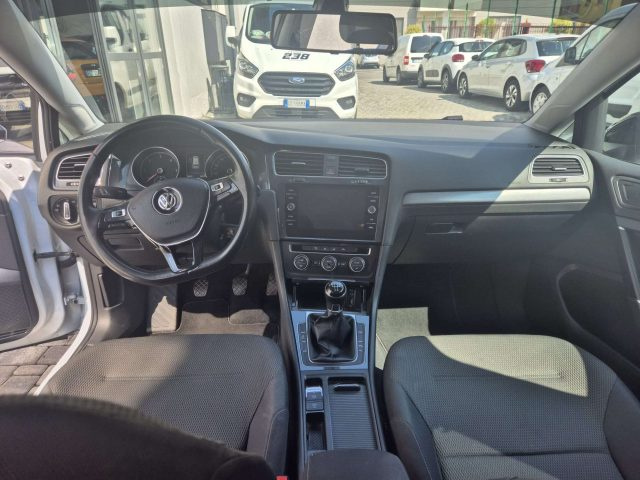 VOLKSWAGEN Golf Variant usata, con Fendinebbia