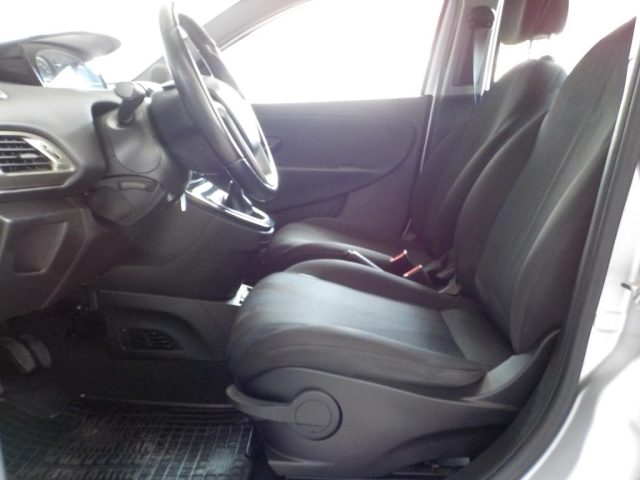 LANCIA Ypsilon usata 25