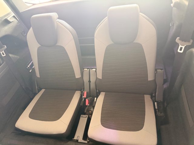 CITROEN Grand C4 Picasso usata 13