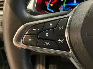 RENAULT Captur usata, con Sensori di parcheggio posteriori