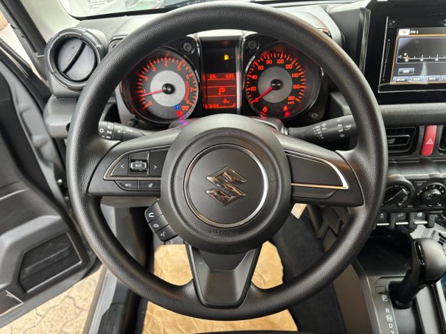 SUZUKI Jimny usata, con Servosterzo