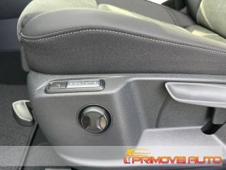 VOLKSWAGEN T-Roc usata, con Autoradio