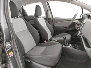 TOYOTA Yaris usata, con Boardcomputer