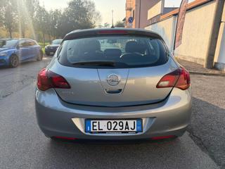 OPEL Astra usata, con Airbag Passeggero