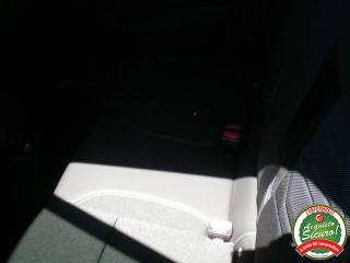 JEEP Avenger usata, con Fari LED