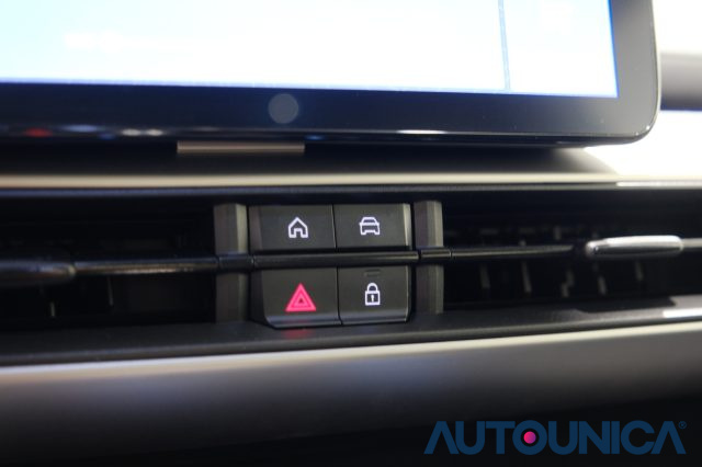 JEEP Avenger usata, con Autoradio digitale