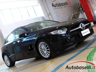MERCEDES-BENZ A 200 usata, con MP3