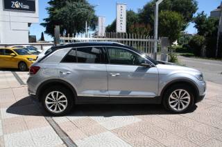 VOLKSWAGEN T-Roc usata, con Cerchi in lega
