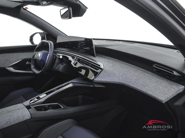 PEUGEOT 3008 usata 11