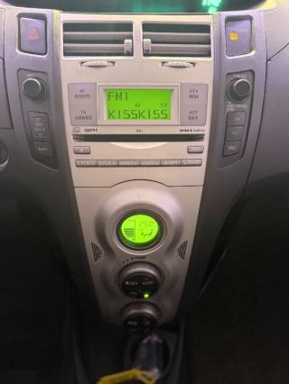 TOYOTA Yaris usata 14