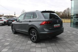 VOLKSWAGEN Tiguan usata, con Autoradio