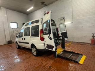 FIAT Doblo usata 17