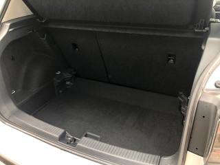 VOLKSWAGEN T-Cross usata, con Schermo multifunzione interamente digitale