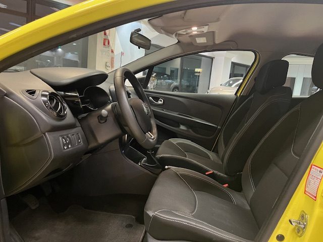 RENAULT Clio usata, con ESP