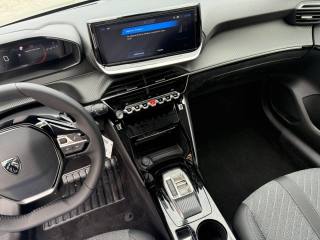 PEUGEOT 208 usata, con Specchietti laterali elettrici
