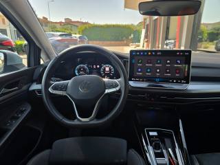 VOLKSWAGEN Golf usata, con Fari LED