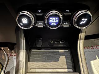 RENAULT Captur usata, con Fari LED