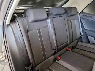 VOLKSWAGEN T-Roc usata, con Sedile posteriore sdoppiato