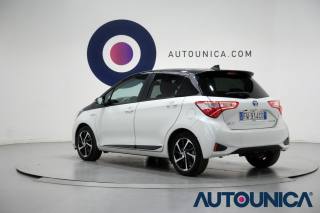 TOYOTA Yaris usata, con USB