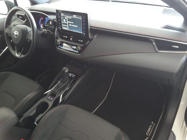 TOYOTA Corolla usata, con Cruise Control