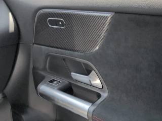 MERCEDES-BENZ GLA 200 usata, con Sedile posteriore sdoppiato