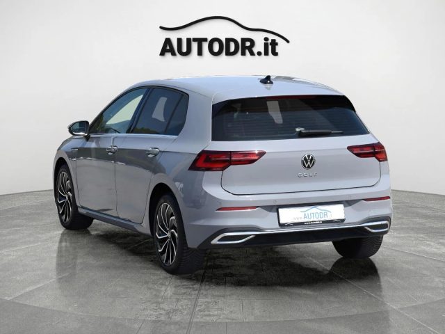 VOLKSWAGEN Golf usata, con Airbag laterali