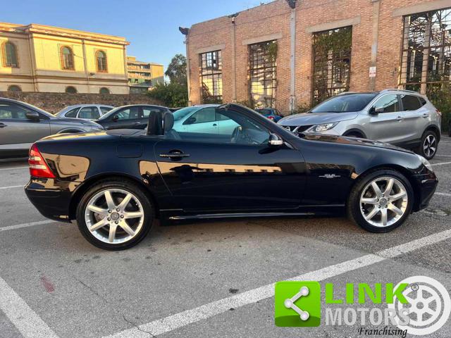 MERCEDES-BENZ SLK 200 usata, con Alzacristalli elettrici