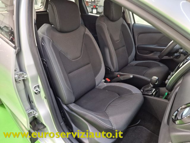 RENAULT Clio usata, con Telecamera per parcheggio assistito