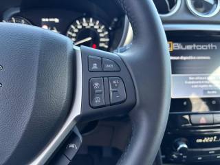 SUZUKI Vitara usata, con Touch screen