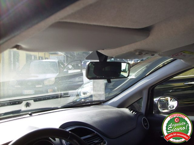 FIAT Punto usata, con Isofix
