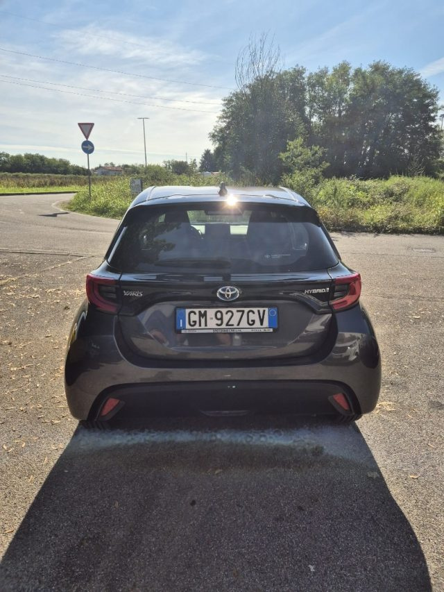 TOYOTA Yaris usata, con Autoradio