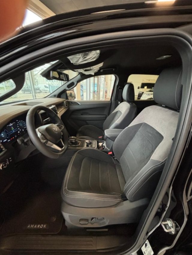 VOLKSWAGEN Amarok usata, con Interni in pelle