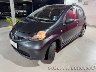 TOYOTA Aygo usata 21