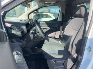 TOYOTA Proace City usata, con Fari LED