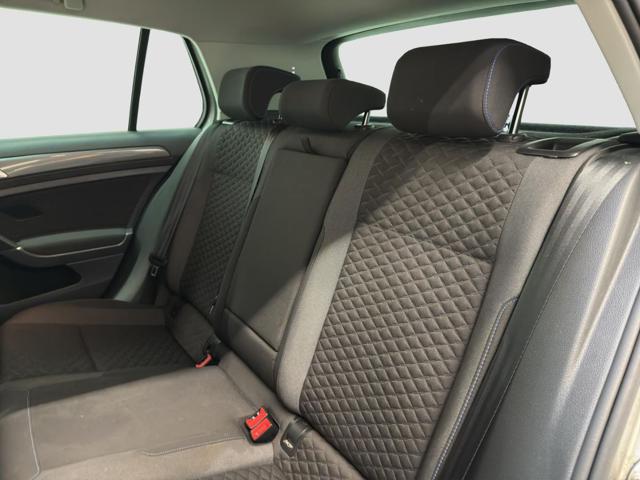 VOLKSWAGEN Golf usata, con Controllo trazione
