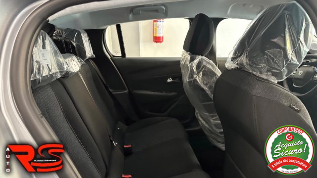 PEUGEOT 208 usata, con Sedile posteriore sdoppiato